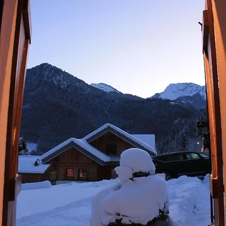 Avenir Chalet *
